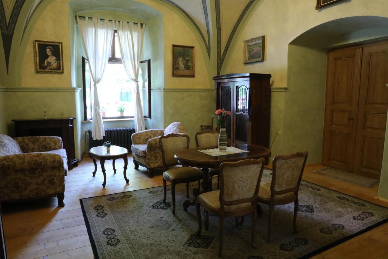Historicke Zelenohorska Posta *